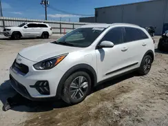 KNDCD3LD4N5548174 2022 KIA NIRO