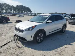KNDCD3LD5K5354457 2019 KIA NIRO