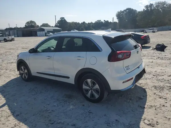 KNDCD3LD5K5354457 2019 KIA NIRO - Image 2
