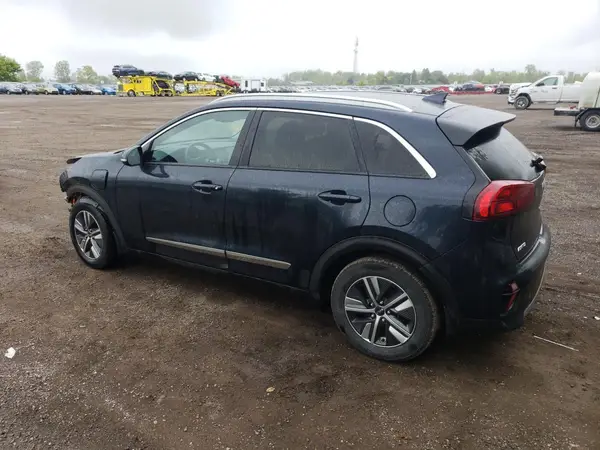 KNDCD3LD5N5541444 2022 KIA NIRO - Image 2