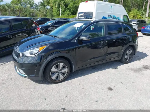 KNDCD3LD6K5236224 2019 KIA NIRO - Image 2