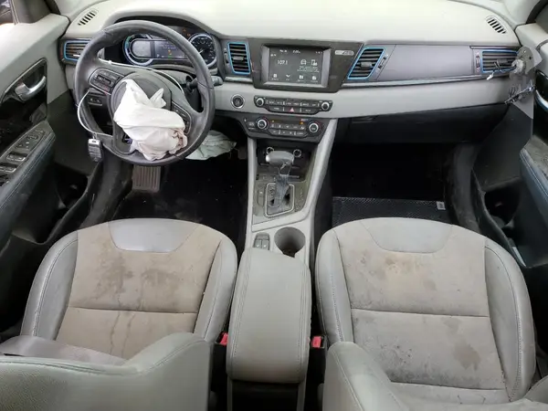 KNDCD3LD6K5259437 2019 KIA NIRO - Image 8