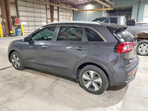 KNDCD3LD7J5144683 2018 KIA NIRO - Image 2