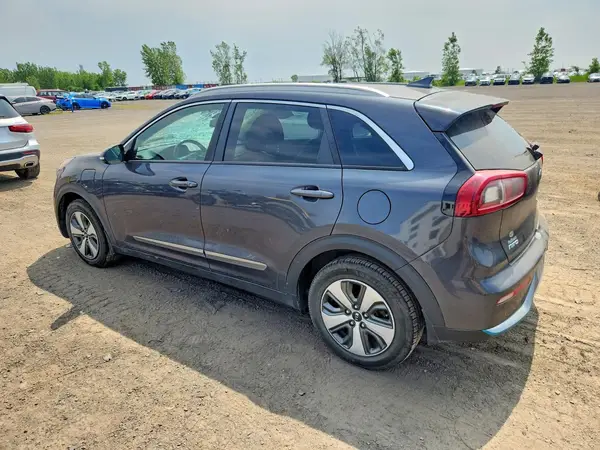 KNDCD3LD7K5312209 2019 KIA NIRO - Image 2