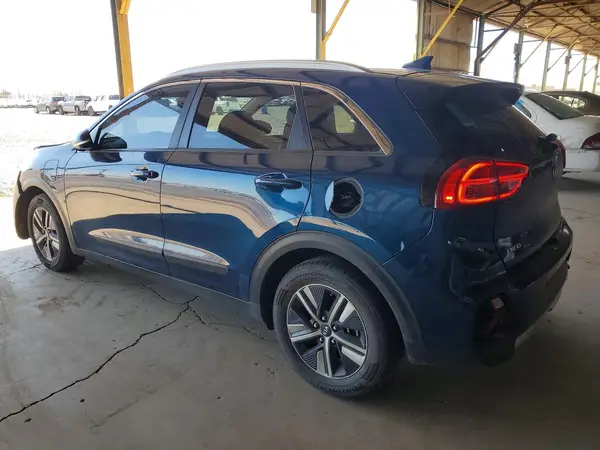KNDCD3LD7L5444209 2020 KIA NIRO - Image 2
