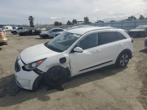 KNDCD3LD8K5217626 2019 KIA NIRO - Image 1