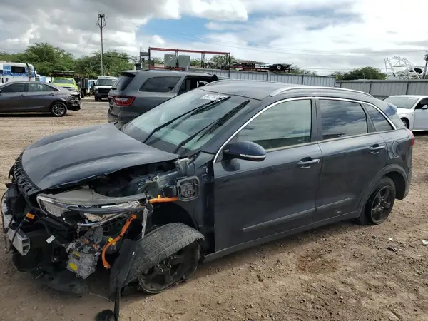 KNDCD3LD8K5352198 2019 KIA NIRO - Image 1
