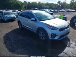 KNDCD3LD8L5386451 2020 KIA NIRO