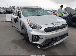 KNDCD3LD8L5404608 2020 KIA NIRO