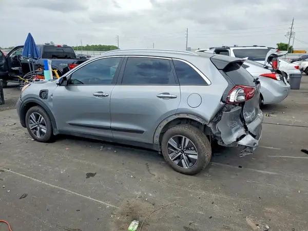 KNDCD3LD8N5497620 2022 KIA NIRO - Image 2