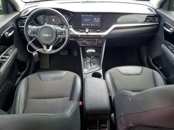 KNDCD3LD8N5497620 2022 KIA NIRO - Image 8