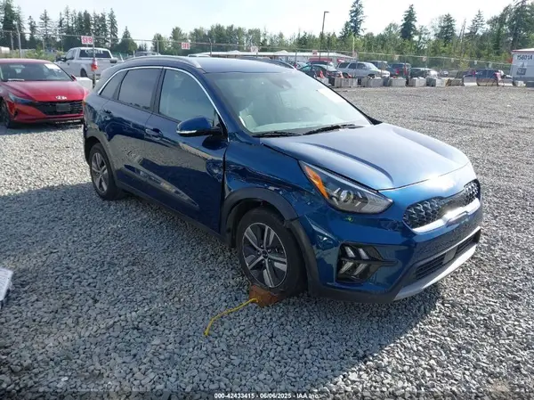 KNDCD3LD8N5530549 2022 KIA NIRO - Image 1