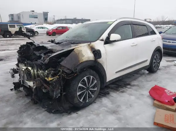 KNDCD3LD9L5426164 2020 KIA NIRO - Image 2