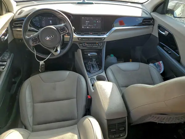 KNDCD3LD9M5477102 2021 KIA NIRO - Image 8