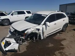 KNDCD3LDXN5498946 2022 KIA NIRO