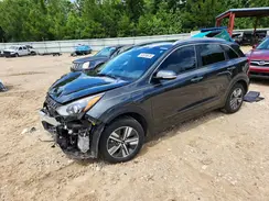 KNDCD3LDXN5547188 2022 KIA NIRO