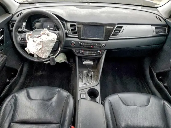 KNDCE3LC0H5043936 2017 KIA NIRO - Image 8