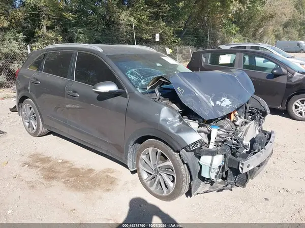 KNDCE3LC0H5050711 2017 KIA NIRO - Image 1