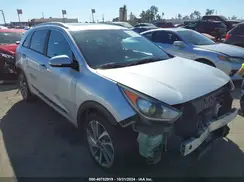 KNDCE3LC0H5053303 2017 KIA NIRO