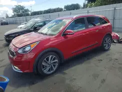 KNDCE3LC0H5057769 2017 KIA NIRO