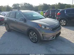 KNDCE3LC0H5076421 2017 KIA NIRO
