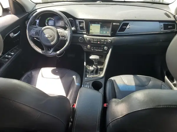 KNDCE3LC0H5078105 2017 KIA NIRO - Image 8