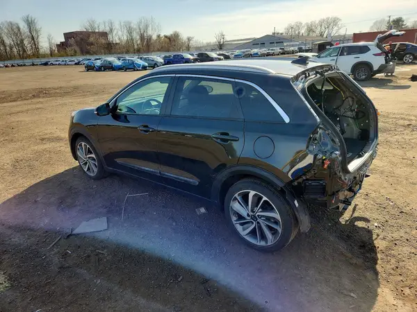 KNDCE3LC0J5117037 2018 KIA NIRO - Image 2