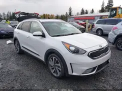 KNDCE3LC0J5175195 2018 KIA NIRO