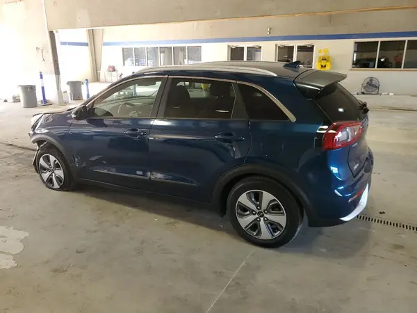 KNDCE3LC0K5230410 2019 KIA NIRO - Image 2