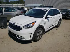 KNDCE3LC0K5316316 2019 KIA NIRO