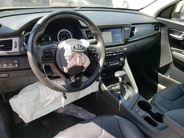 KNDCE3LC0K5316316 2019 KIA NIRO - Image 8