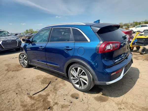 KNDCE3LC0K5356427 2019 KIA NIRO - Image 2