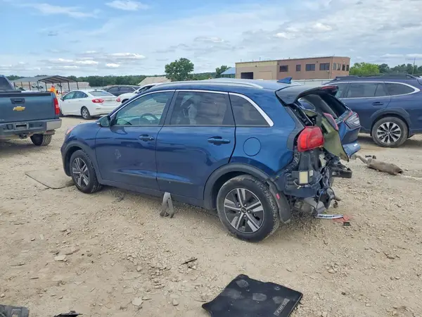 KNDCE3LC0L5420323 2020 KIA NIRO - Image 2