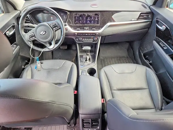 KNDCE3LC0M5462881 2021 KIA NIRO - Image 8