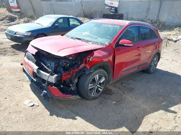 KNDCE3LC0M5482869 2021 KIA NIRO - Image 2