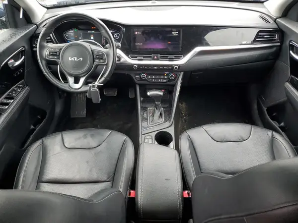 KNDCE3LC0N5543817 2022 KIA NIRO - Image 8