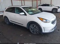 KNDCE3LC1H5038034 2017 KIA NIRO