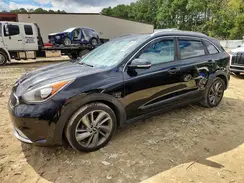KNDCE3LC1H5041628 2017 KIA NIRO
