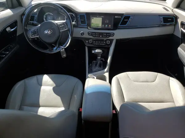 KNDCE3LC1H5041788 2017 KIA NIRO - Image 8