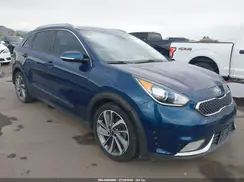 KNDCE3LC1H5047039 2017 KIA NIRO