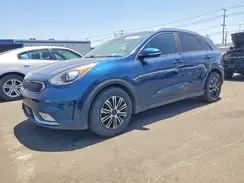 KNDCE3LC1H5072779 2017 KIA NIRO