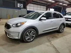 KNDCE3LC1J5118312 2018 KIA NIRO