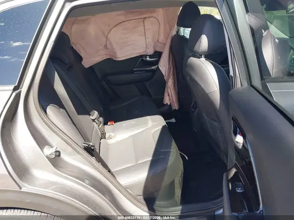 KNDCE3LC1J5125566 2018 KIA NIRO - Image 8