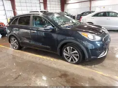 KNDCE3LC1J5137166 2018 KIA NIRO