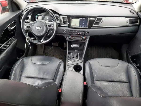 KNDCE3LC1K5259396 2019 KIA NIRO - Image 8