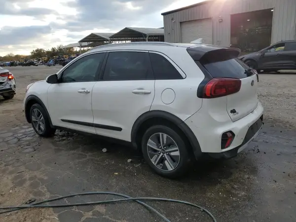 KNDCE3LC1M5483514 2021 KIA NIRO - Image 2