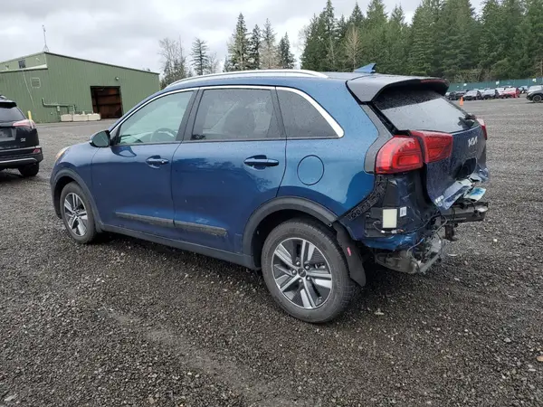 KNDCE3LC1N5528260 2022 KIA NIRO - Image 2