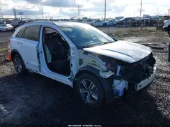 KNDCE3LC1N5529974 2022 KIA NIRO