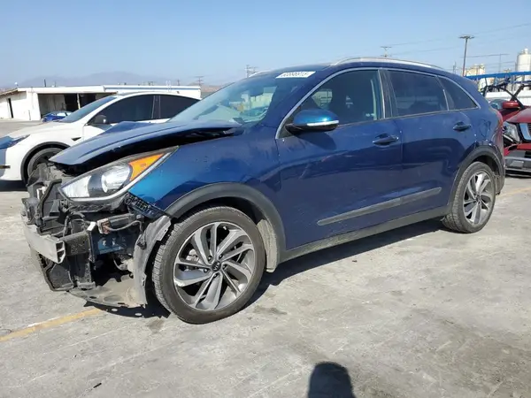 KNDCE3LC2H5042898 2017 KIA NIRO - Image 1