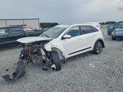 KNDCE3LC2H5044750 2017 KIA NIRO